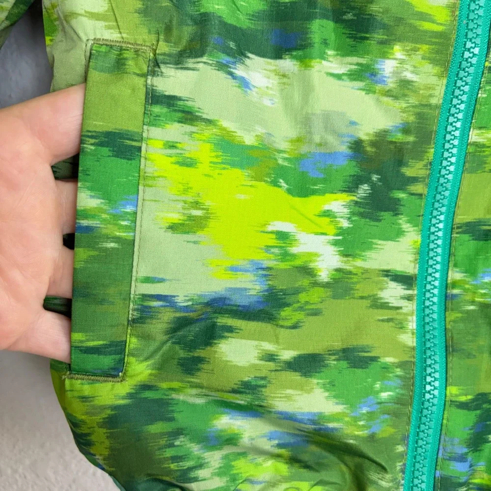 Lands End Kids Green Abstract Camo Hooded Windbreaker Jacket XS 4-5